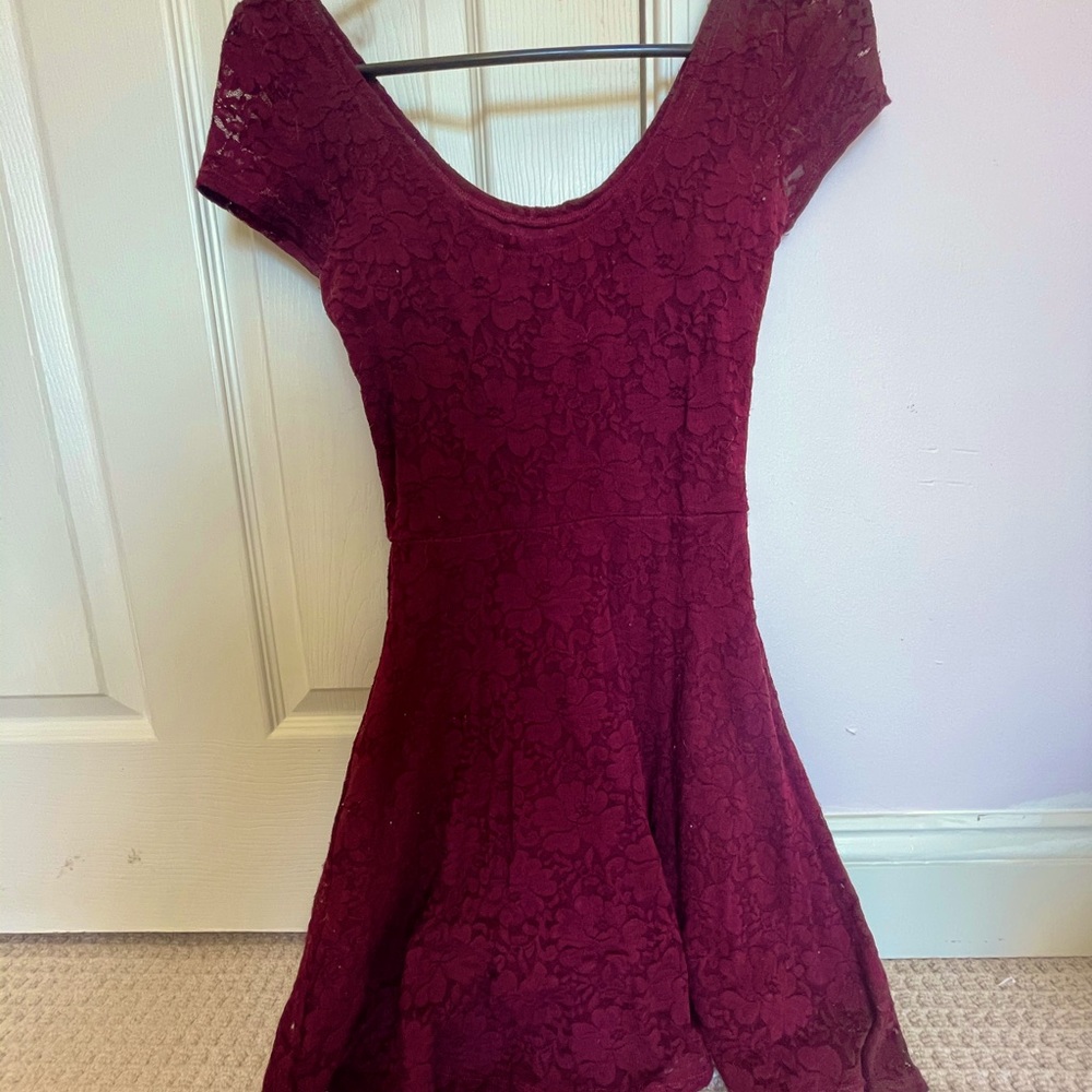 Abercrombie & Fitch- Maroon, Lace Dress!